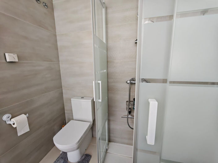 Image No.18-2 Bed Apartment for sale