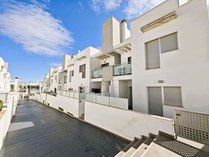 Image No.24-2 Bed Apartment for sale