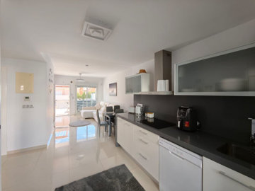 73c045cc01d4077f8ef3xlarge