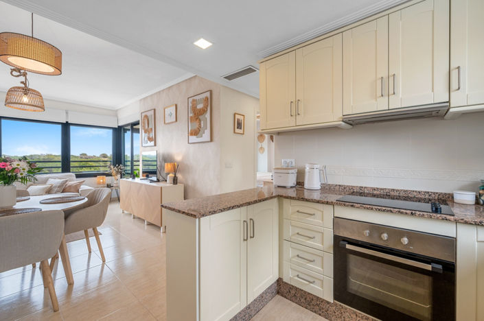 Image No.13-2 Bed Apartment for sale