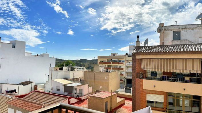 Image No.13-6 Bed Apartment for sale