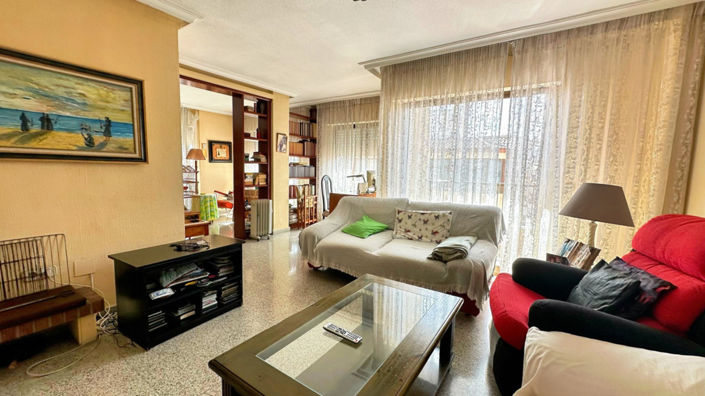 Image No.8-6 Bed Apartment for sale