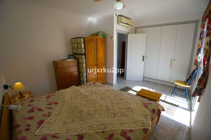 Image No.24-3 Bed Villa for sale