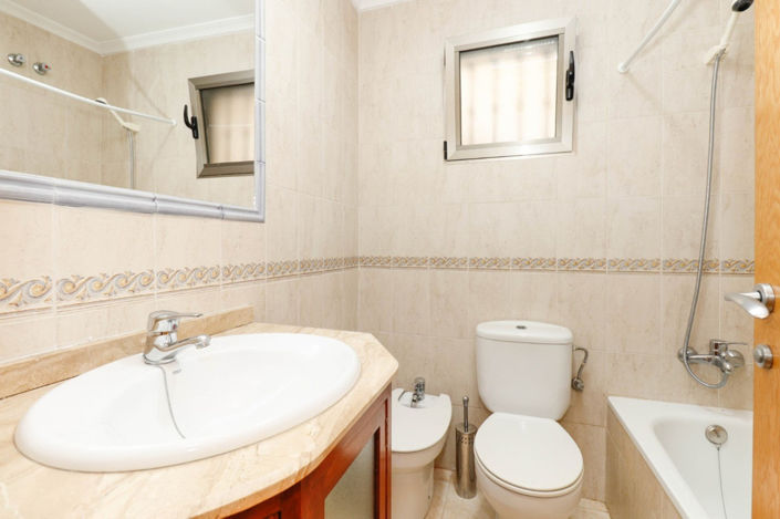 Image No.6-3 Bed Apartment for sale