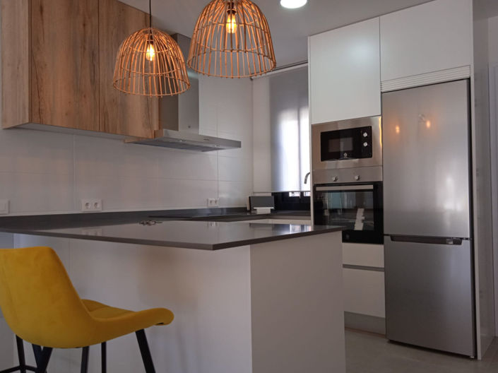 Image No.16-2 Bed Apartment for sale