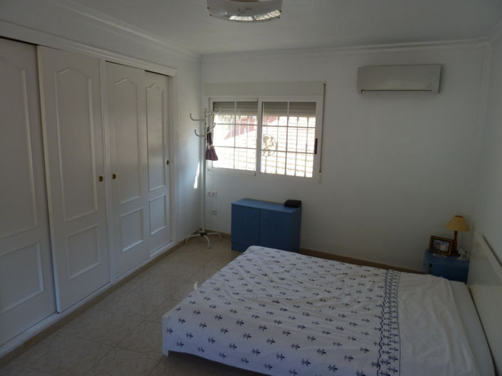 Image No.11-3 Bed Villa for sale