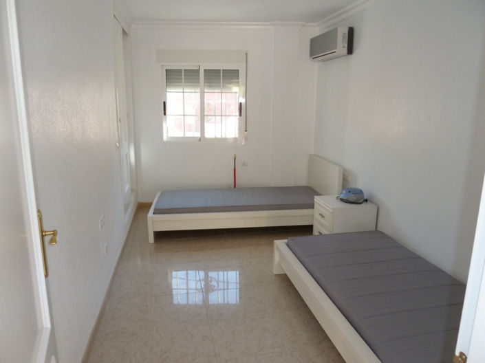 Image No.12-3 Bed Villa for sale