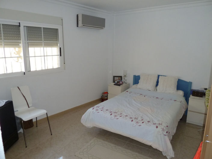 Image No.13-3 Bed Villa for sale