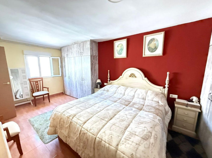 Image No.7-4 Bed Villa for sale