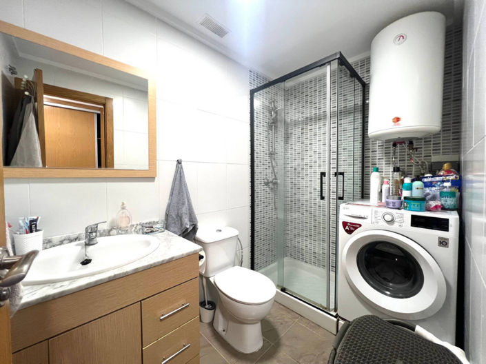 Image No.12-3 Bed Apartment for sale