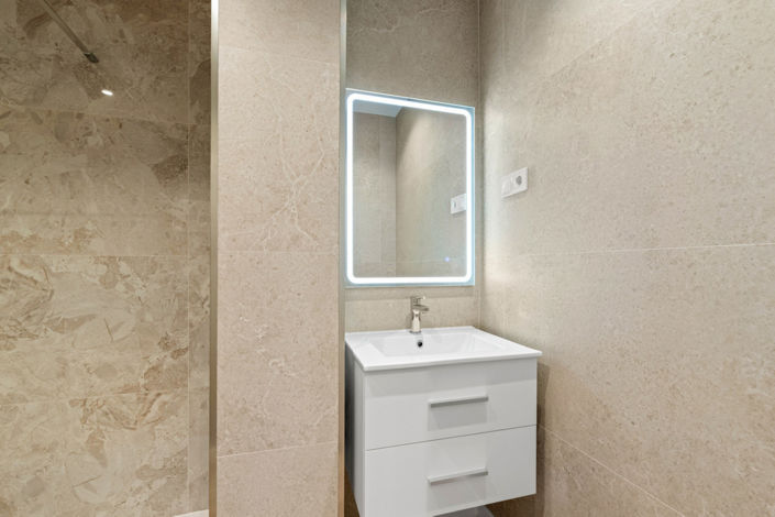 Image No.19-2 Bed Apartment for sale