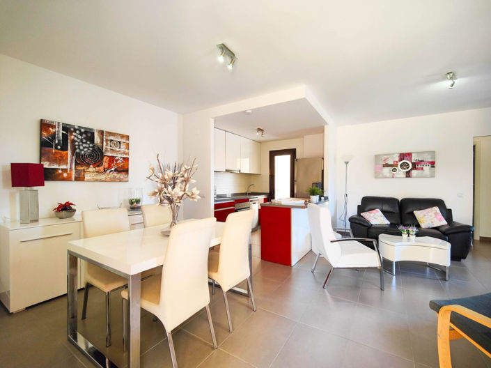 Image No.11-2 Bed Apartment for sale