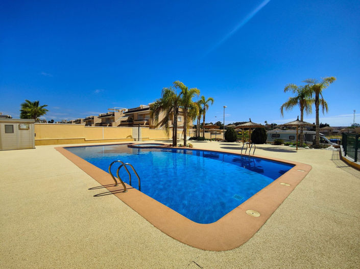 Image No.37-2 Bed Apartment for sale