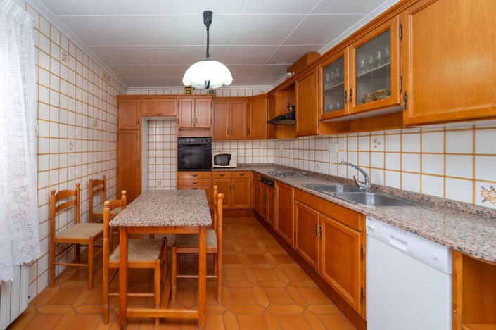 Image No.17-4 Bed Villa for sale