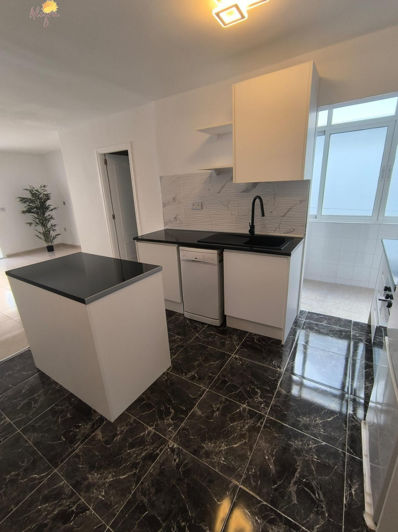 Image No.14-3 Bed Apartment for sale