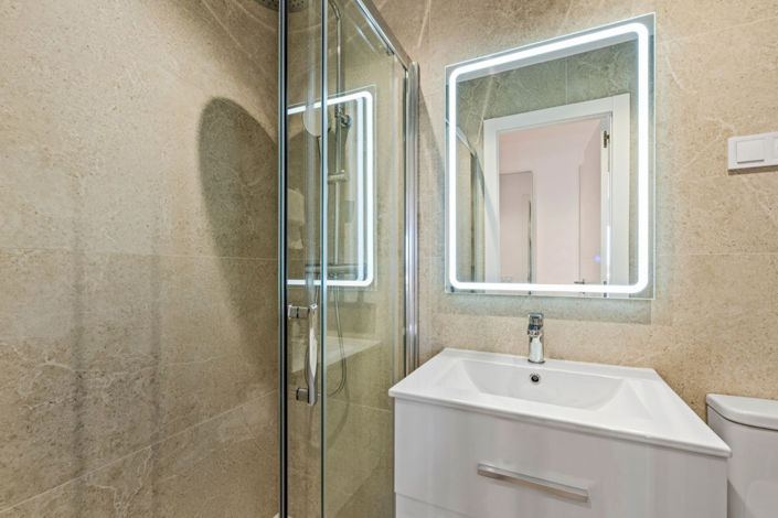 Image No.17-2 Bed Apartment for sale