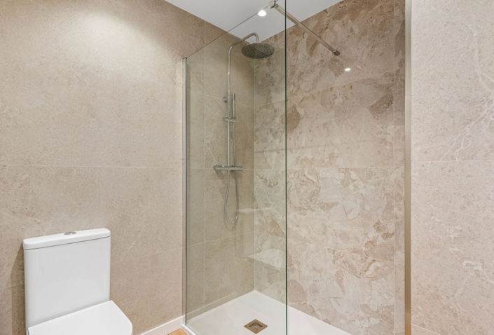 Image No.23-2 Bed Apartment for sale