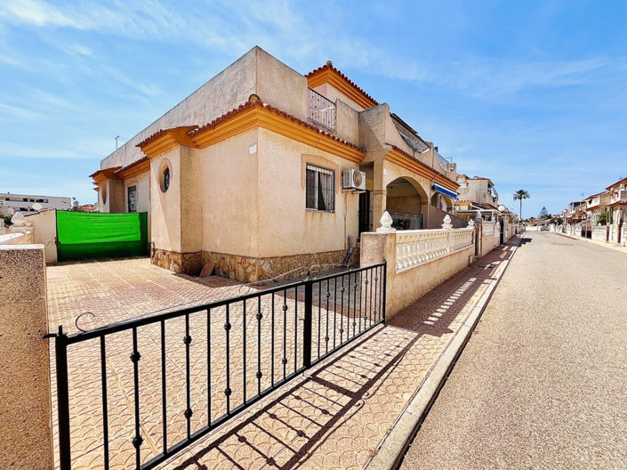 Image No.21-3 Bed Villa for sale