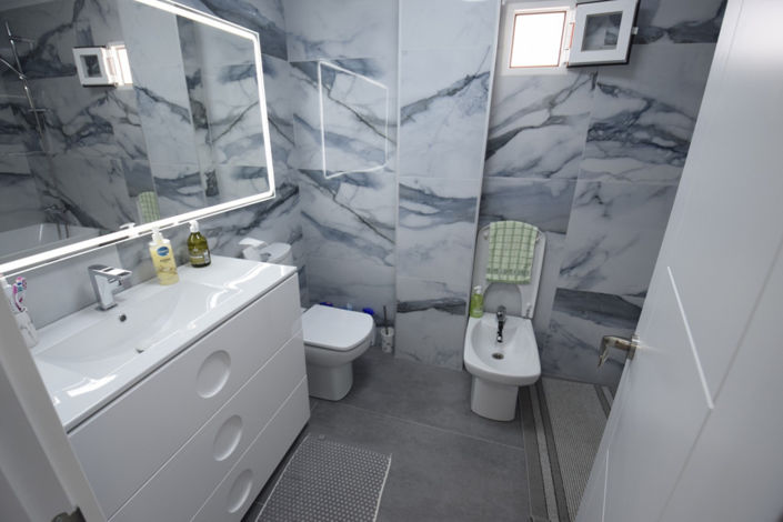 Image No.12-3 Bed Apartment for sale