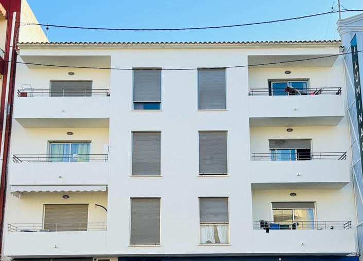 Image No.14-3 Bed Apartment for sale