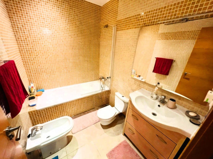 Image No.8-3 Bed Apartment for sale