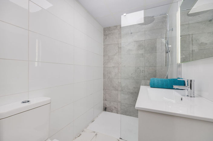 Image No.10-3 Bed Apartment for sale