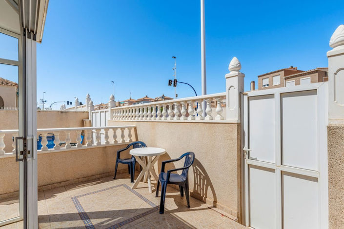 Image No.23-2 Bed Villa for sale