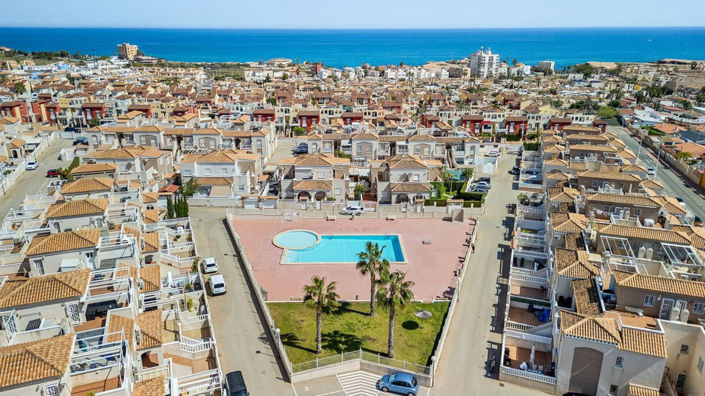 Image No.32-2 Bed Villa for sale