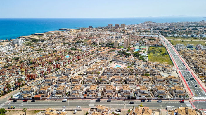 Image No.35-2 Bed Villa for sale