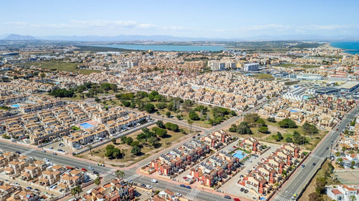 Image No.36-2 Bed Villa for sale