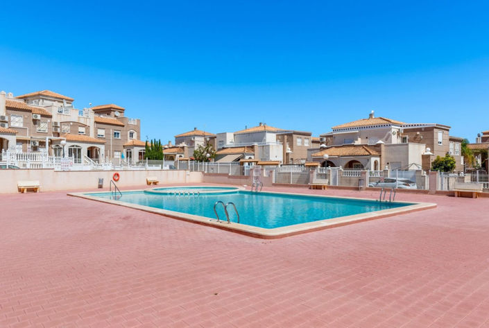 Image No.37-2 Bed Villa for sale