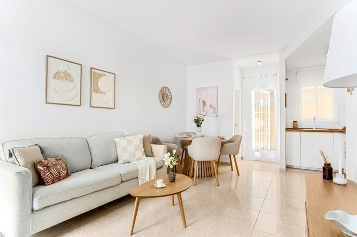 Image No.4-2 Bed Townhouse for sale