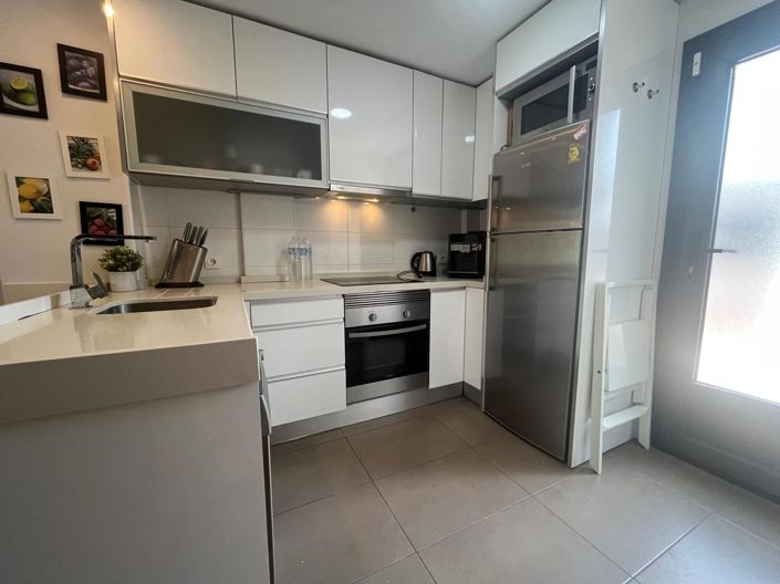 Image No.10-2 Bed Townhouse for sale