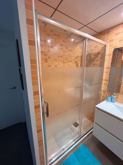 Image No.15-2 Bed Townhouse for sale