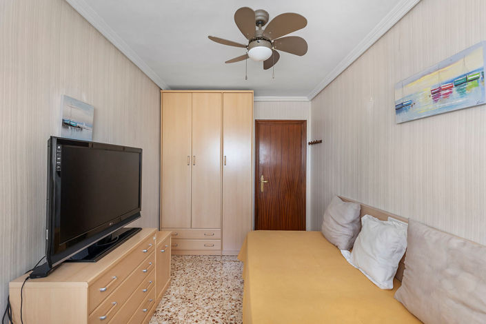 Image No.15-3 Bed Apartment for sale