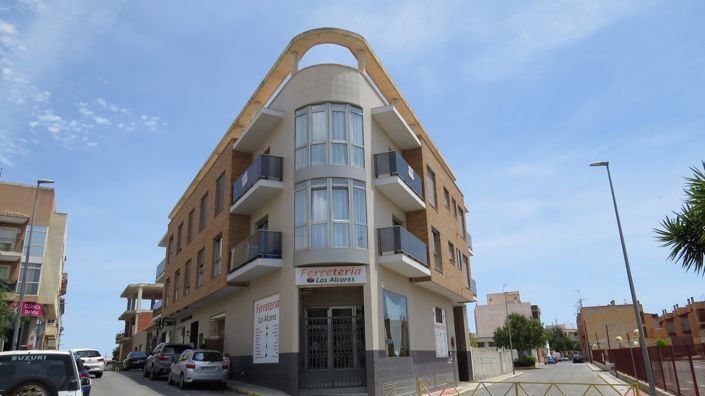 Image No.2-2 Bed Apartment for sale