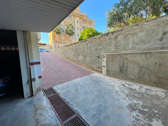 Image No.30-3 Bed Apartment for sale