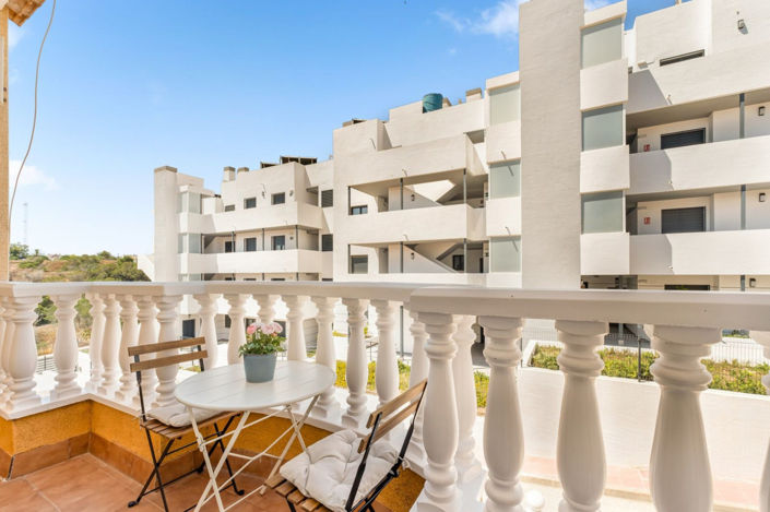 Image No.28-2 Bed Villa for sale