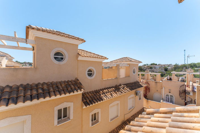 Image No.33-2 Bed Villa for sale