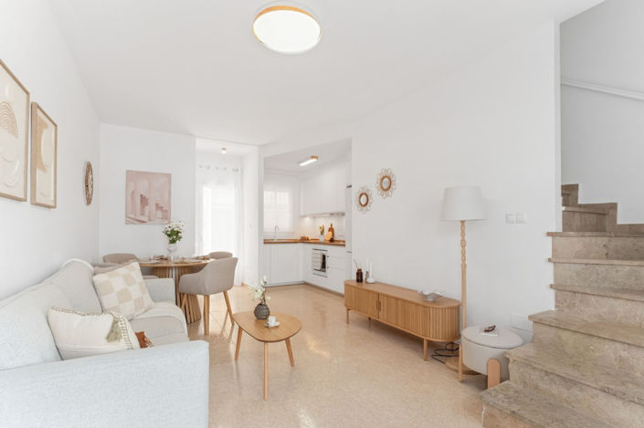 Image No.7-2 Bed Villa for sale