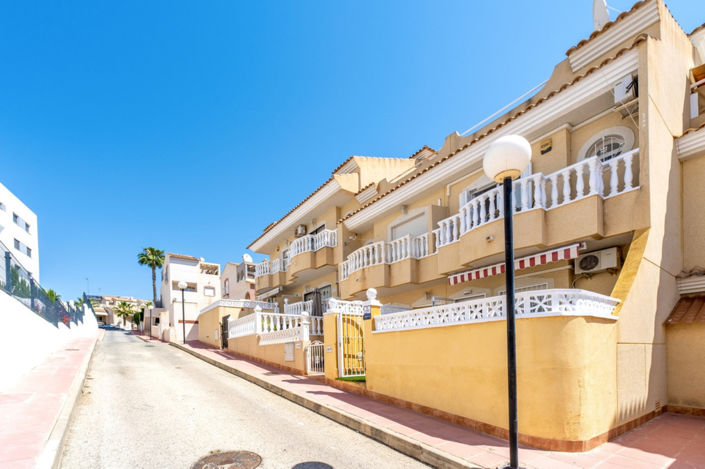 Image No.22-2 Bed Villa for sale