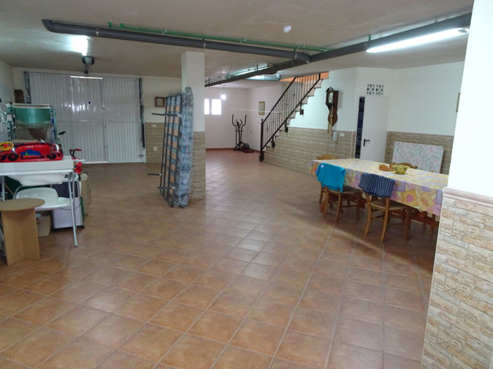 Image No.20-3 Bed Villa for sale