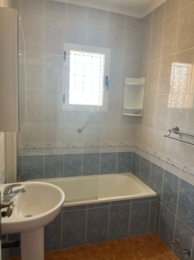 Image No.37-3 Bed Townhouse for sale