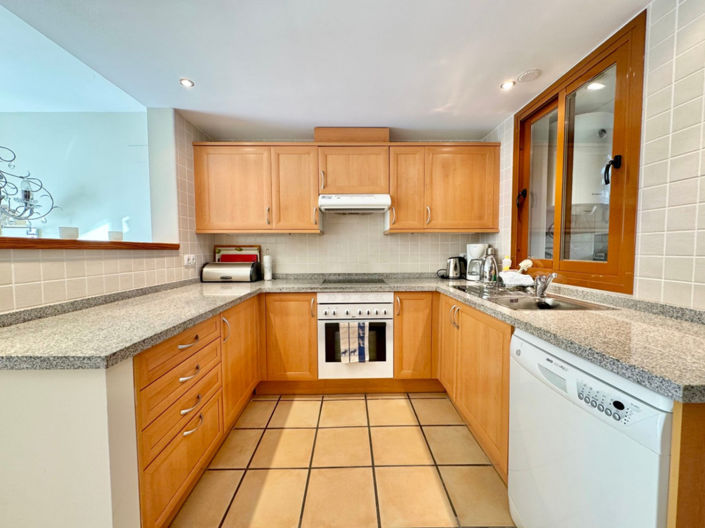 Image No.3-2 Bed Apartment for sale