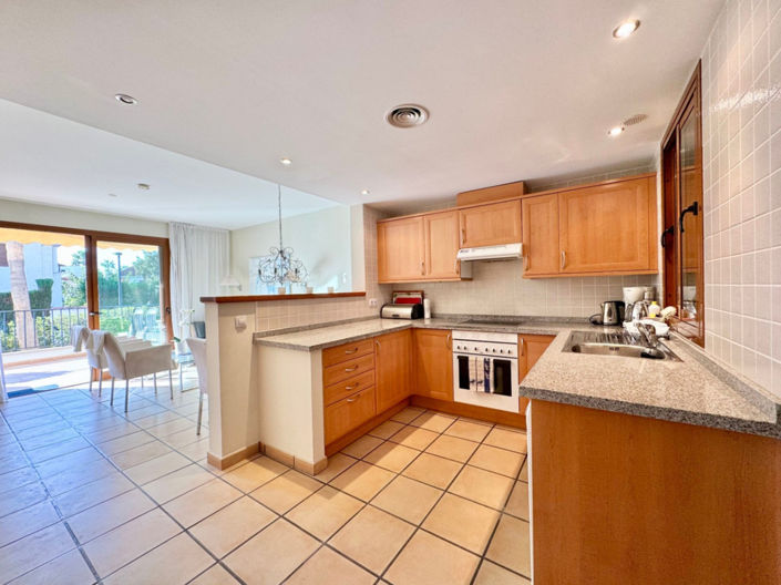 Image No.4-2 Bed Apartment for sale