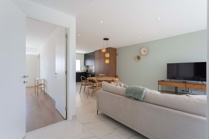 Image No.9-2 Bed Apartment for sale