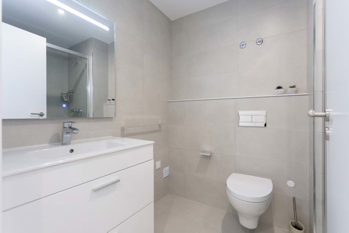 Image No.9-2 Bed Apartment for sale