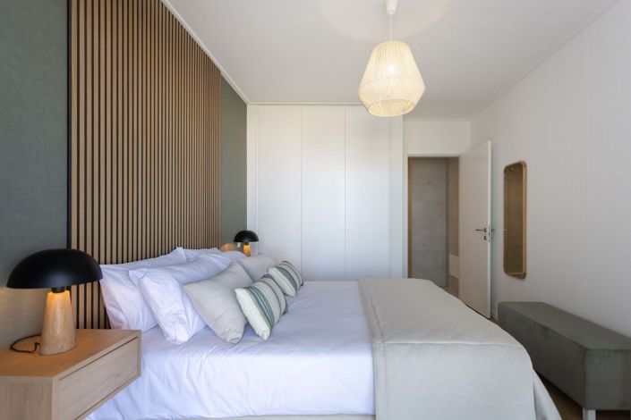 Image No.22-2 Bed Apartment for sale