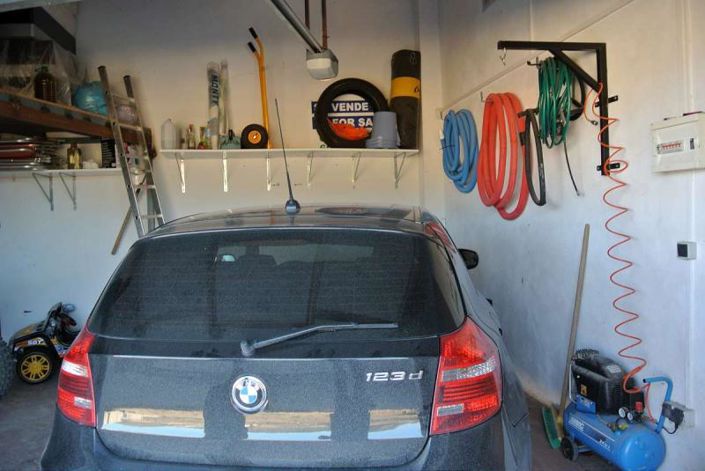 Image No.17-5 Bed Country House for sale