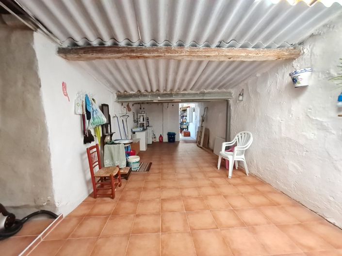 Image No.24-3 Bed Country House for sale